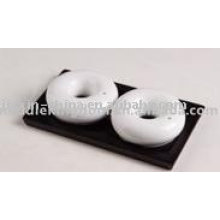 Circle shape ceramic salt & pepper container